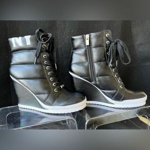 Niceeeeee what can I say? Pictures saids 1000 words! Lol